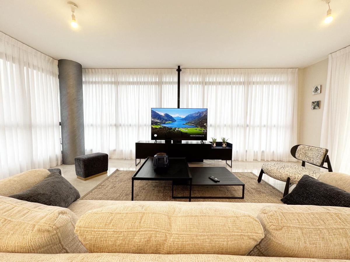 Mini Penthouse Near The Beach Netanya Exterior photo